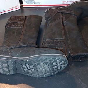 listing-status-banner